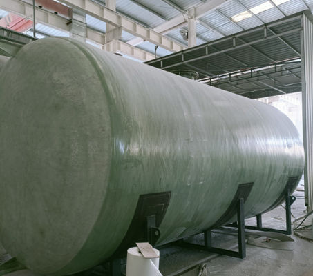 Grote FRP-GRP-tank met grote diameter Verticale opslagtank Oliezuur sap opslagtank