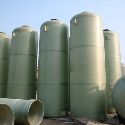 Vloeistofopslag Glasvezel FRP-tanks Op maat gemaakte inlaatdiameter en paneldikte