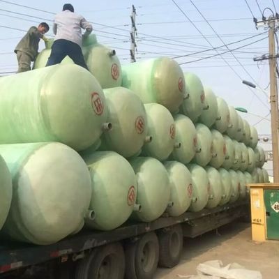 Persoonlijke dikte Vloeistofopslag FRP tank, FRP chemische tank 1m3 ~ 200m3