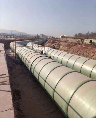 Grote FRP-pijp met grote diameter Ondergrondse GFRP-pijpleiding 6m 12m Lengte glad