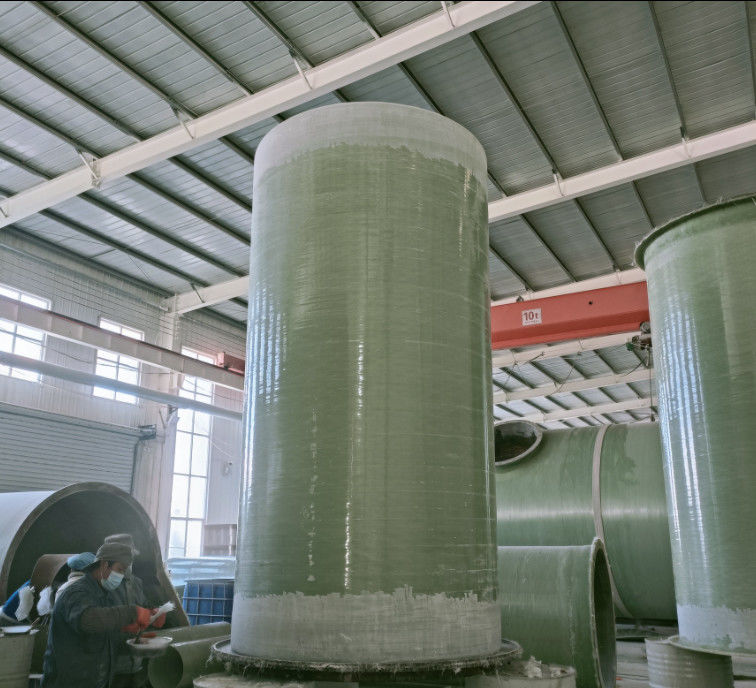 Grote FRP-GRP-tank met grote diameter Verticale opslagtank Oliezuur sap opslagtank