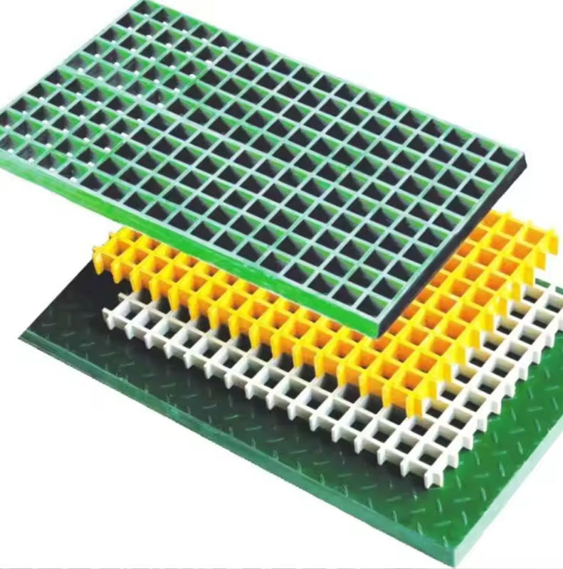 38x38mm FRP rooster voor zonnepanelen dak boven wandelpaden Plastic vloer rooster plaat paneel
