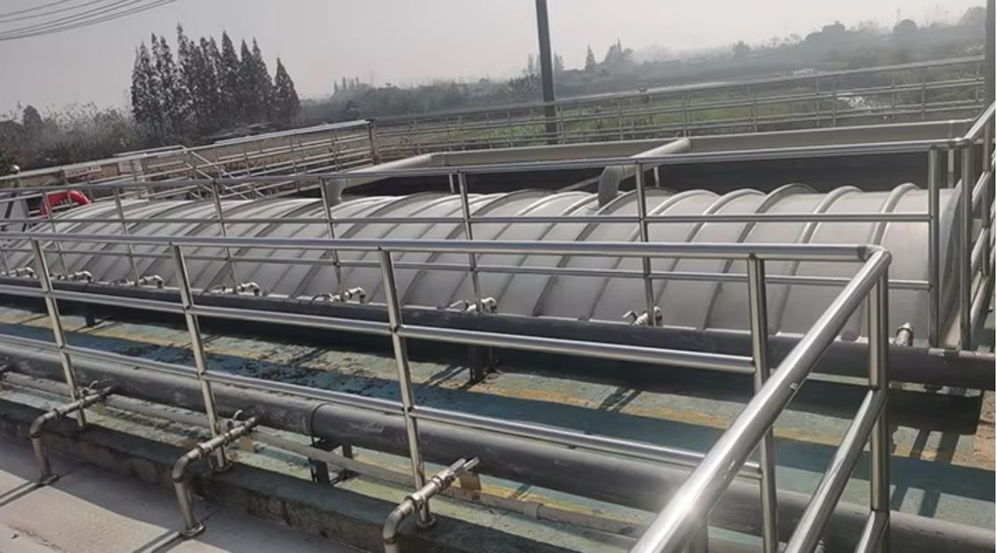Multicolor Frp afvalwatertank bedekt boog gas verzamelen kap bedekken regenbestendig